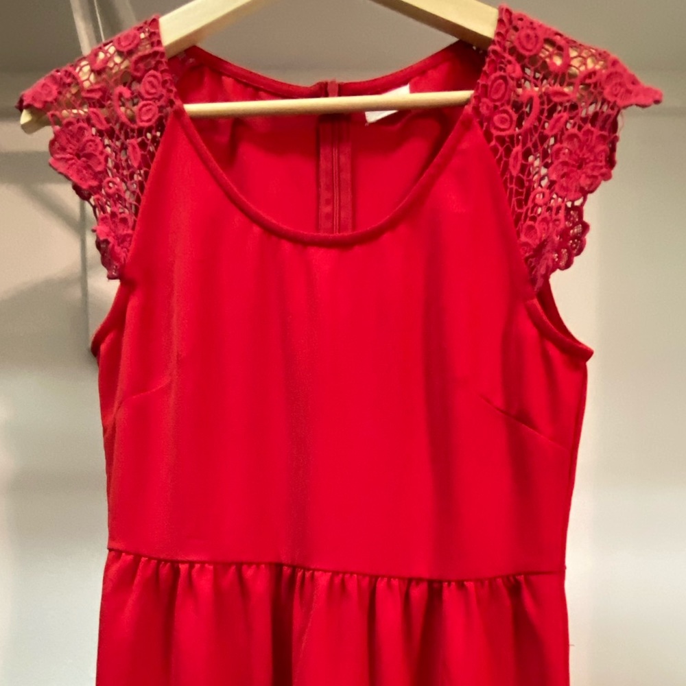 Dress - Picture 2 of 2